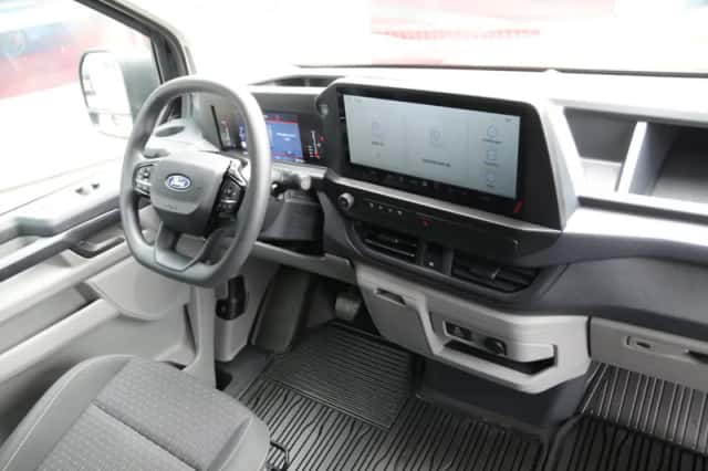 Ford Transit Custom (2024) thumbnail 5