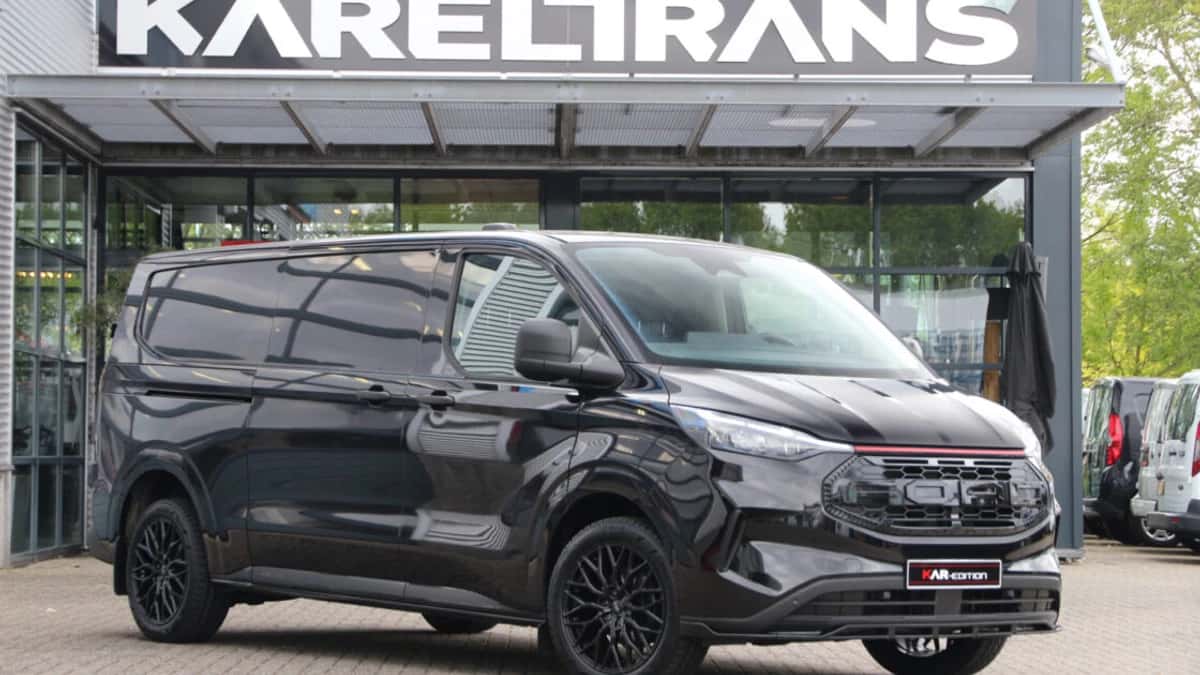 Ford Transit Custom (2024) — foto 1