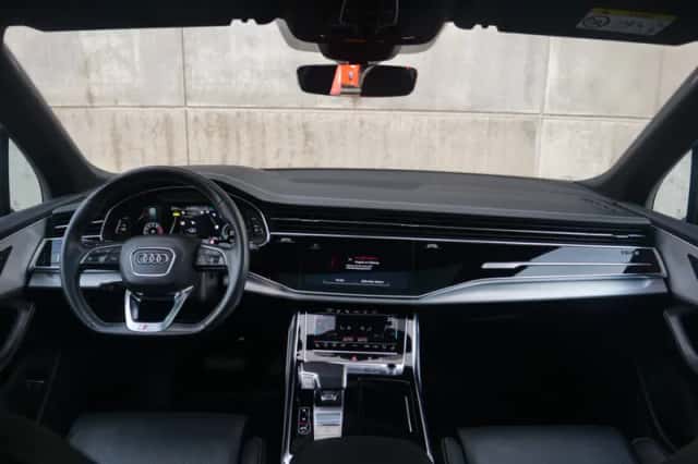 Audi Q7 (2020) thumbnail 4