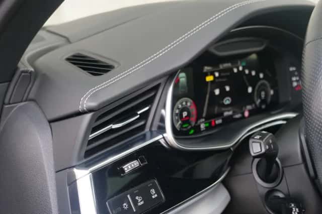 Audi Q7 (2020) thumbnail 6