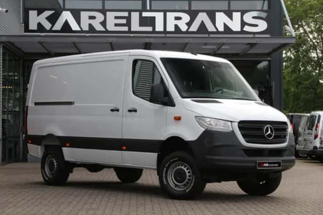 Mercedes-Benz Sprinter (2019) thumbnail 1