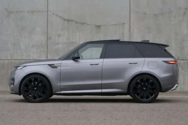 Land Rover Range Rover Sport (2024) thumbnail 15