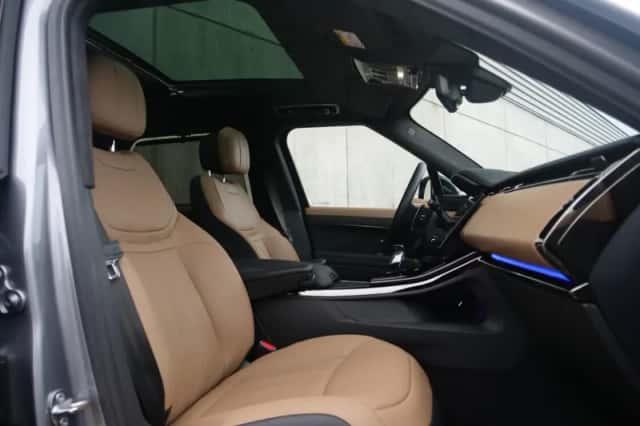 Land Rover Range Rover Sport (2024) thumbnail 20