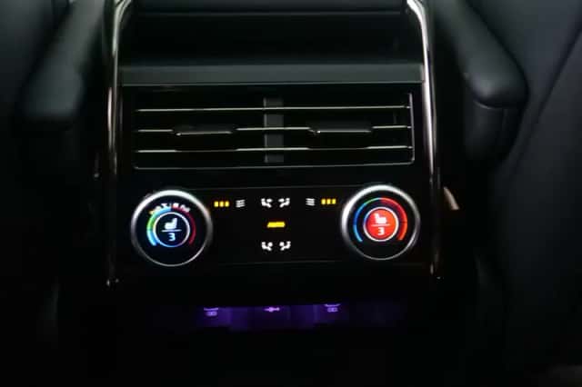 Land Rover Range Rover Sport (2024) thumbnail 33