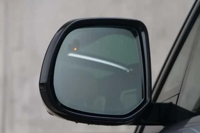 Land Rover Range Rover Sport (2024) thumbnail 36