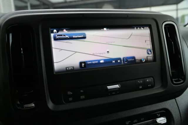 Mercedes-Benz Vito (2024) thumbnail 10