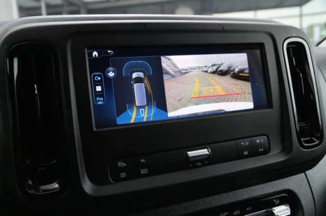 Mercedes-Benz Vito (2024) thumbnail 15