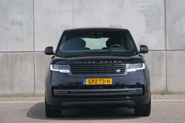 Land Rover Range Rover (2024) thumbnail 15