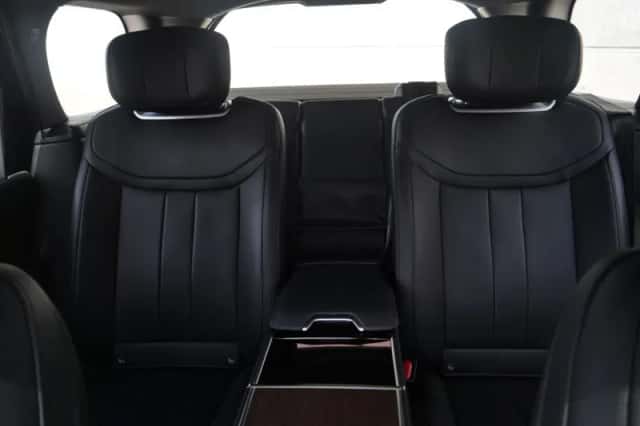 Land Rover Range Rover (2024) thumbnail 36