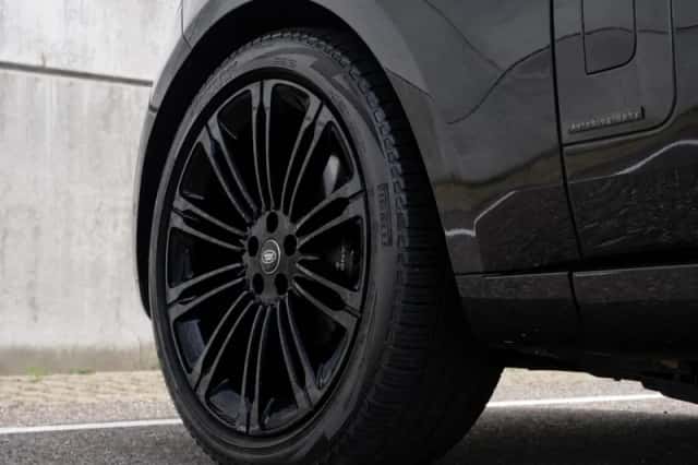 Land Rover Range Rover (2024) thumbnail 18