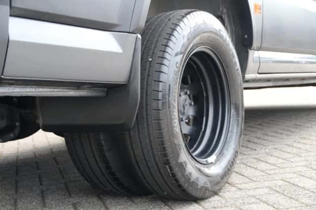 Volkswagen Crafter (2024) thumbnail 6
