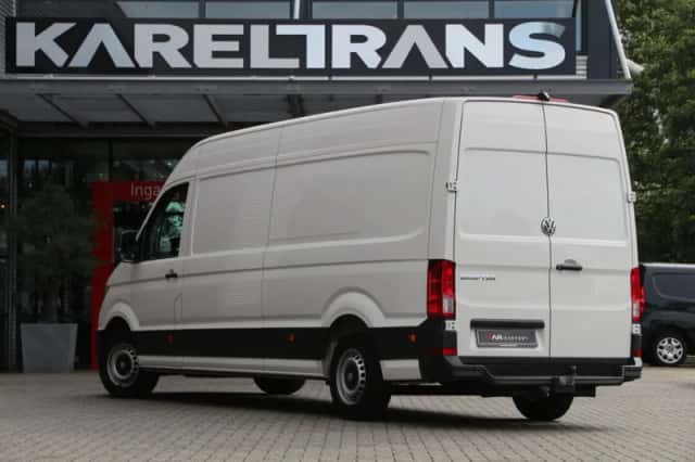 Volkswagen Crafter (2024) thumbnail 2