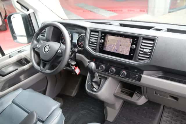 Volkswagen Crafter (2024) thumbnail 5