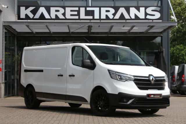 Renault Trafic (2022) thumbnail 1
