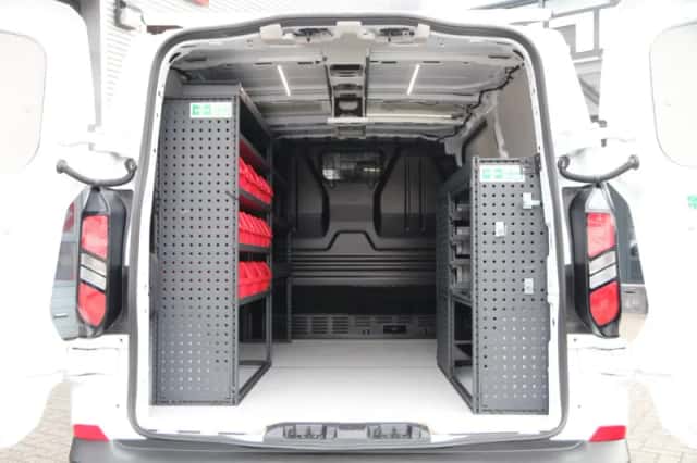 Ford Transit Custom (2024) thumbnail 4