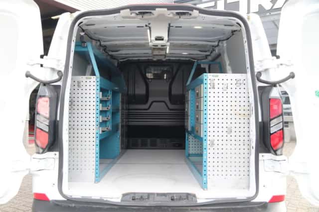 Ford Transit Custom (2024) thumbnail 4