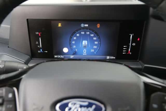 Ford Transit Custom (2024) thumbnail 6