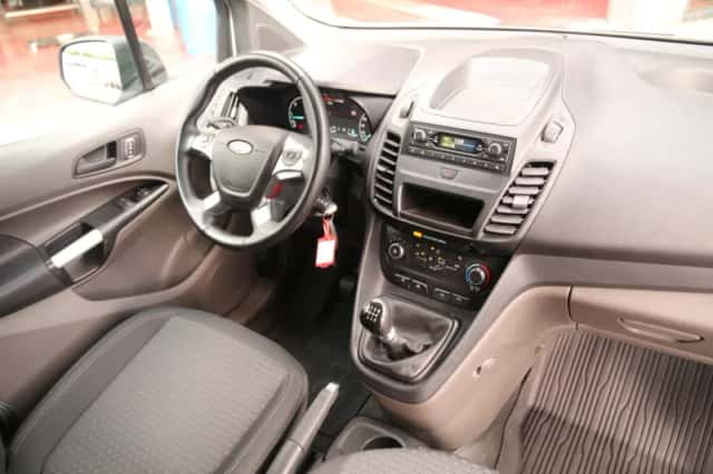 Ford Transit Connect (2023) thumbnail 5