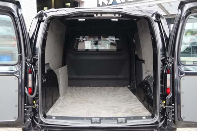 Volkswagen Caddy (2024) thumbnail 4