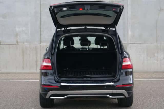 Mercedes-Benz ML-Klasse (2012) thumbnail 3