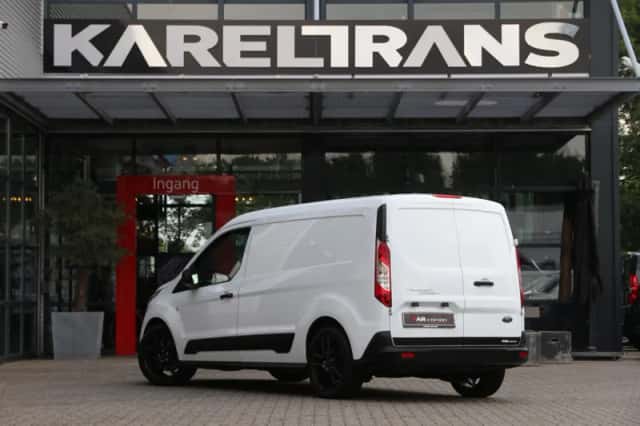 Ford Transit Connect (2023) thumbnail 2