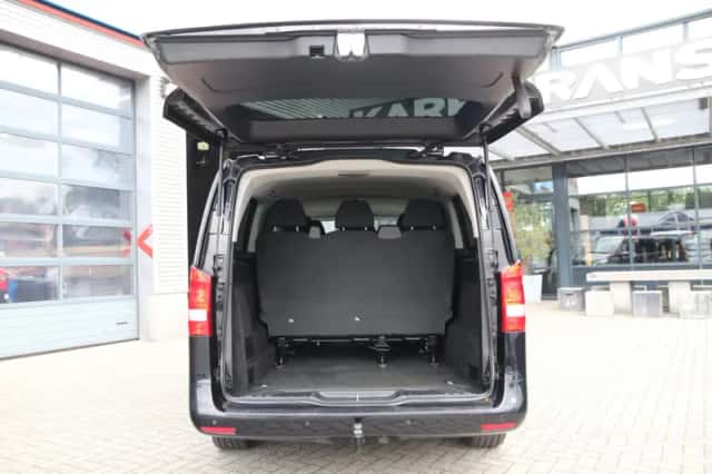 Mercedes-Benz Vito (2017) thumbnail 3