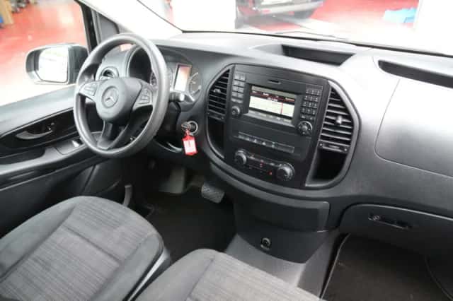 Mercedes-Benz Vito (2017) thumbnail 5