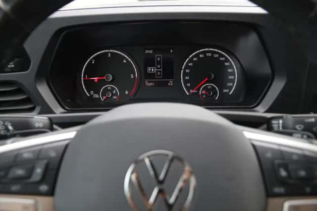 Volkswagen Caddy (2023) thumbnail 2