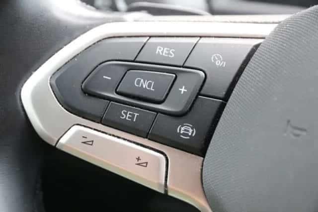 Volkswagen Caddy (2023) thumbnail 3
