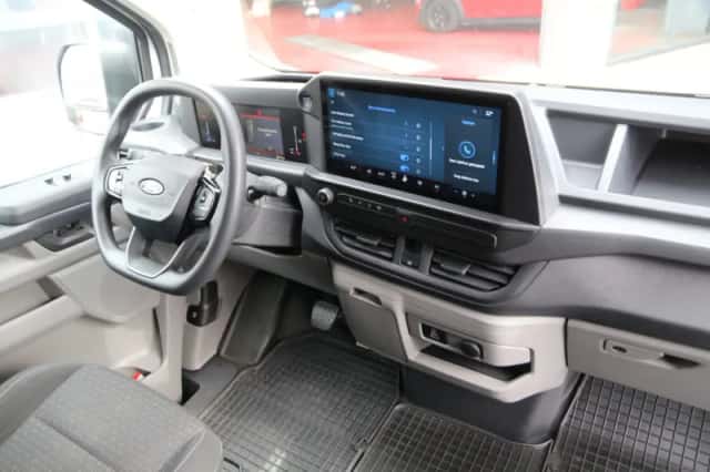 Ford Transit Custom (2024) thumbnail 5