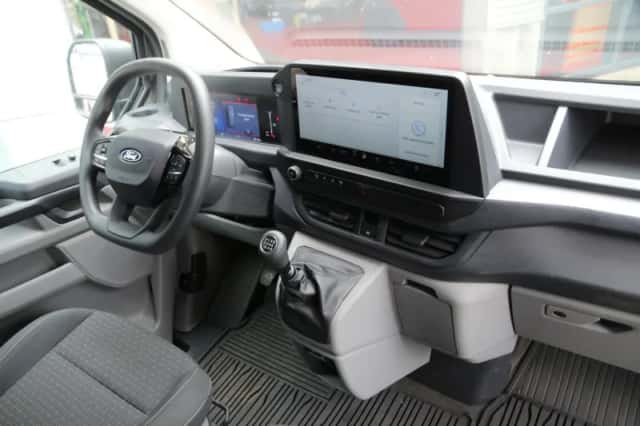 Ford Transit Custom (2024) thumbnail 5