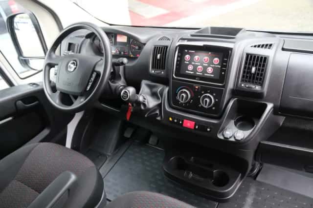 Opel Movano (2023) thumbnail 5