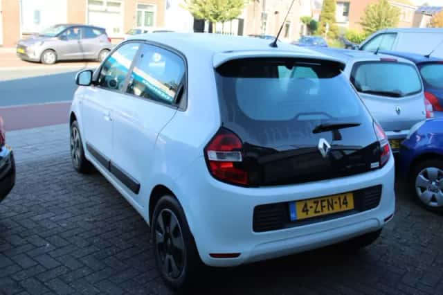Renault Twingo (2015) thumbnail 4