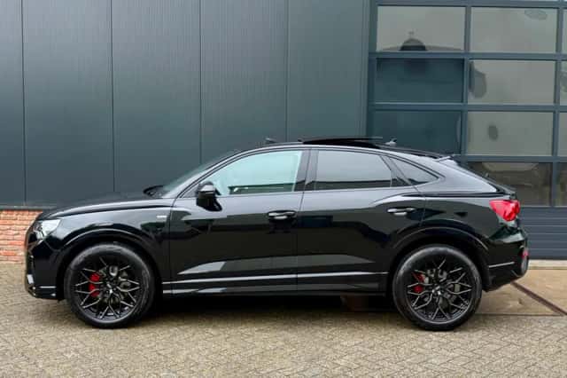 Audi Q3 (2024) thumbnail 3