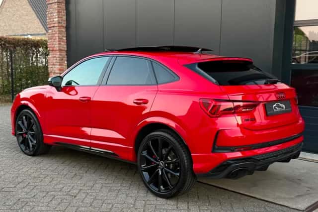 Audi Q3 (2021) thumbnail 4