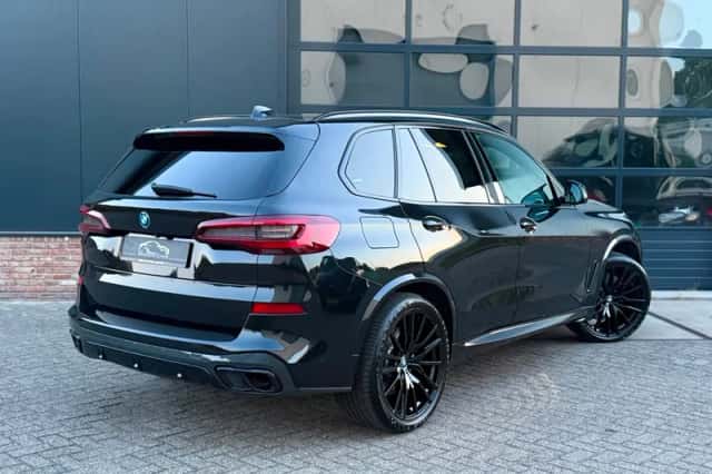 BMW X5 (2022) thumbnail 6