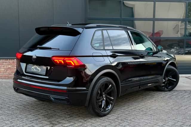 Volkswagen Tiguan (2023) thumbnail 5