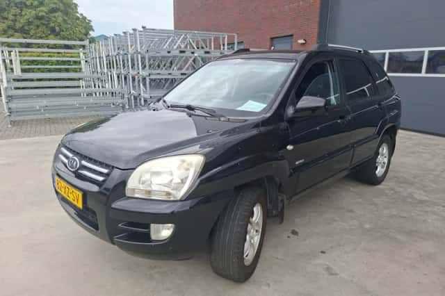 Kia Sportage (2007) thumbnail 3