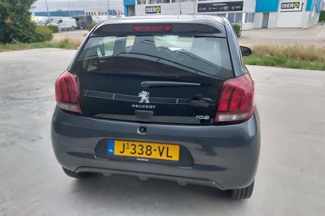 Peugeot 108 (2020) thumbnail 4