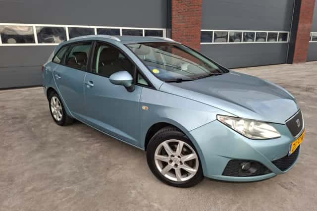 SEAT Ibiza (2011) thumbnail 1