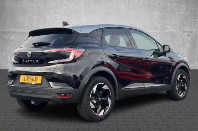 Renault Captur (2024) thumbnail 5