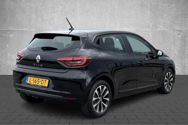 Renault Clio (2021) thumbnail 5
