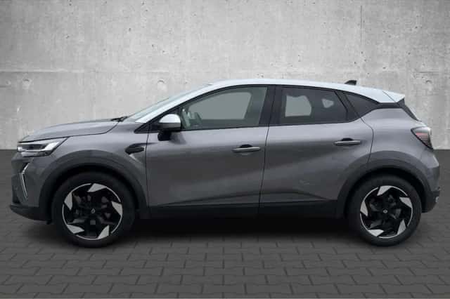 Renault Captur (2025) thumbnail 2