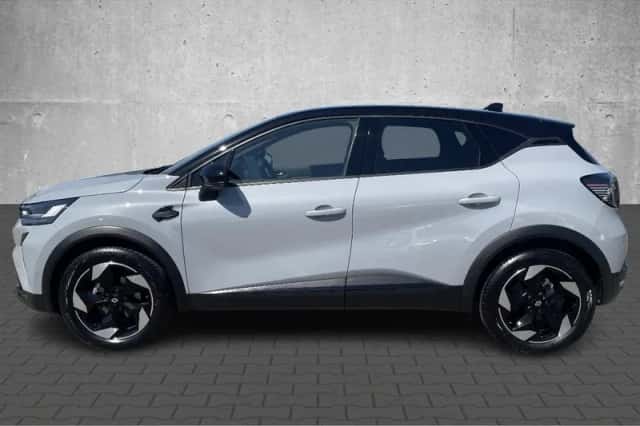 Renault Captur (2025) thumbnail 2