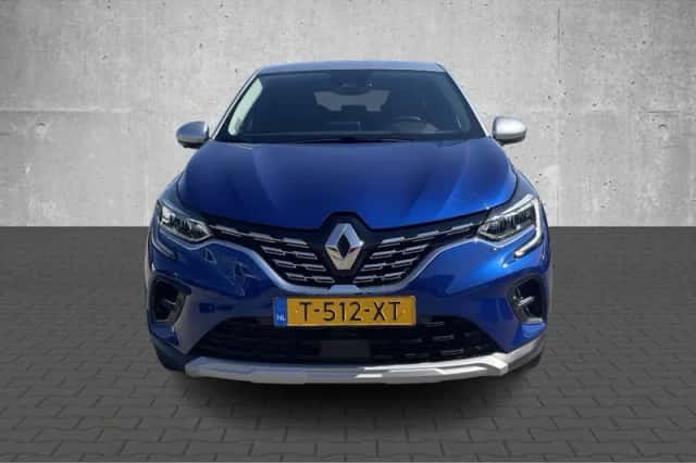 Renault Captur (2023) thumbnail 4