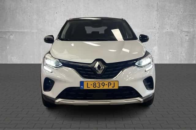 Renault Captur (2021) thumbnail 4