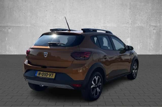 Dacia Sandero Stepway (2022) thumbnail 5
