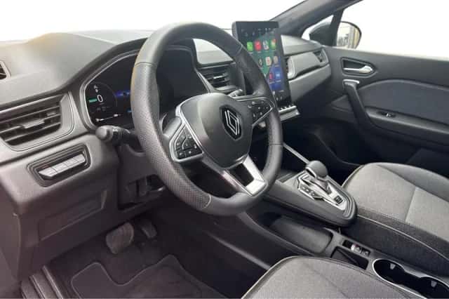 Renault Captur (2025) thumbnail 6