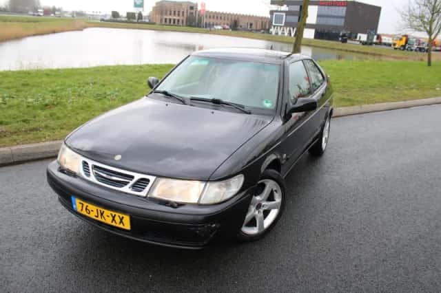 Saab 9-3 (2002) thumbnail 1