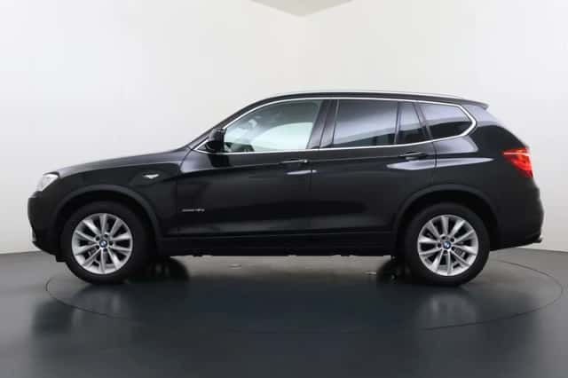 BMW X3 (2014) thumbnail 2